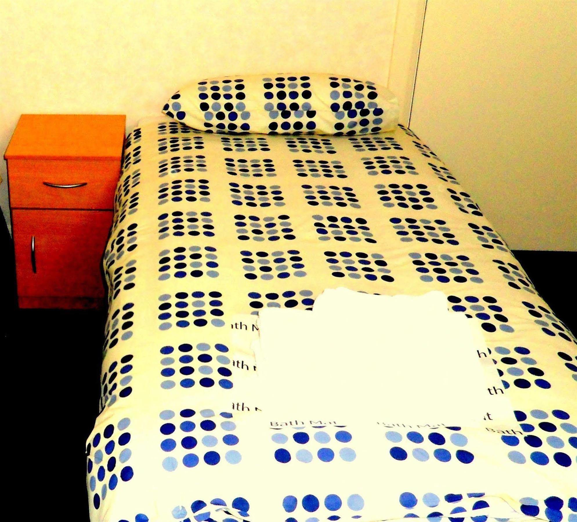 Heathrow Lodge Hillingdon Ngoại thất bức ảnh