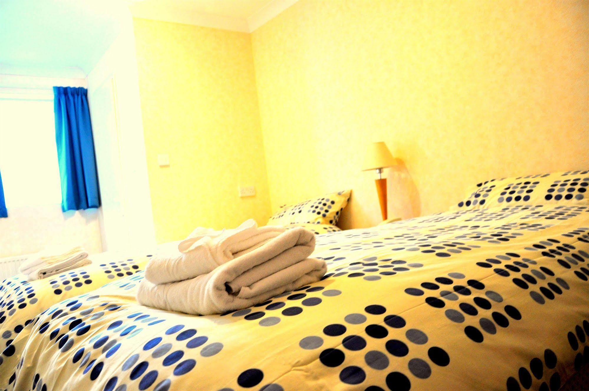 Heathrow Lodge Hillingdon Ngoại thất bức ảnh