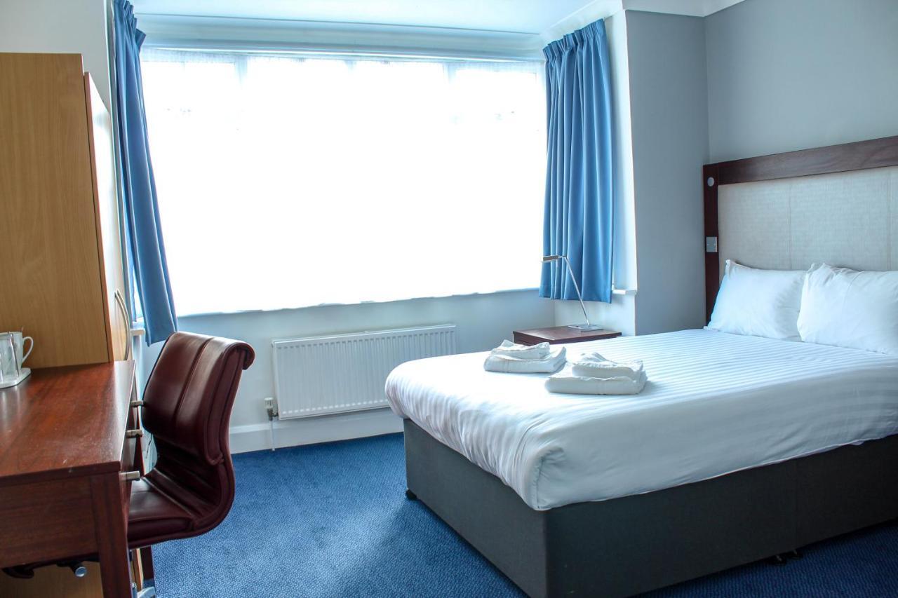 Heathrow Lodge Hillingdon Ngoại thất bức ảnh