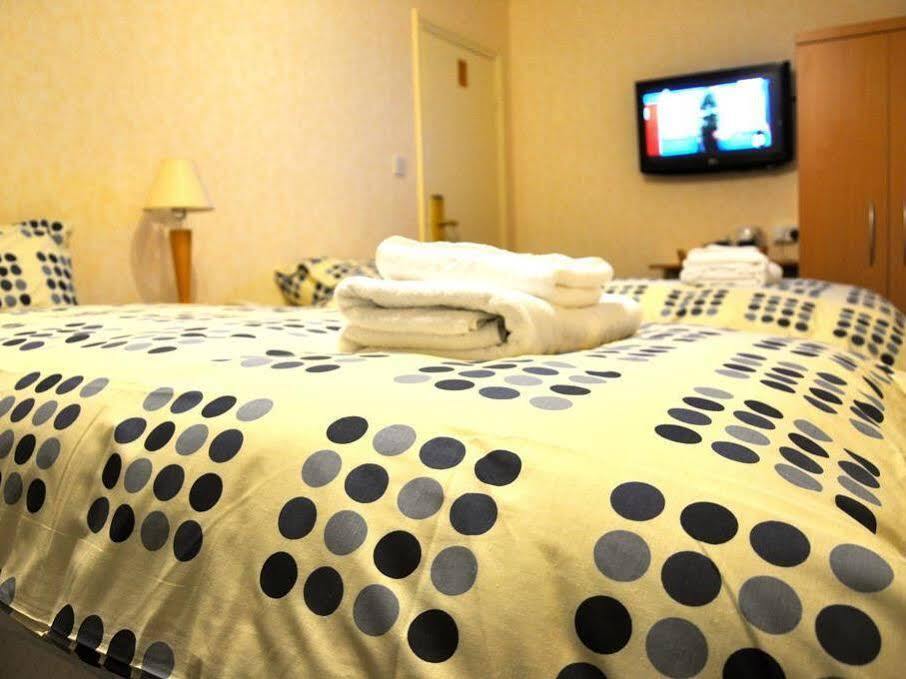 Heathrow Lodge Hillingdon Ngoại thất bức ảnh